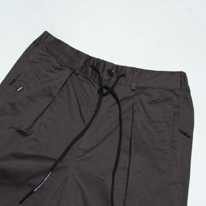 ADAPT CHINO